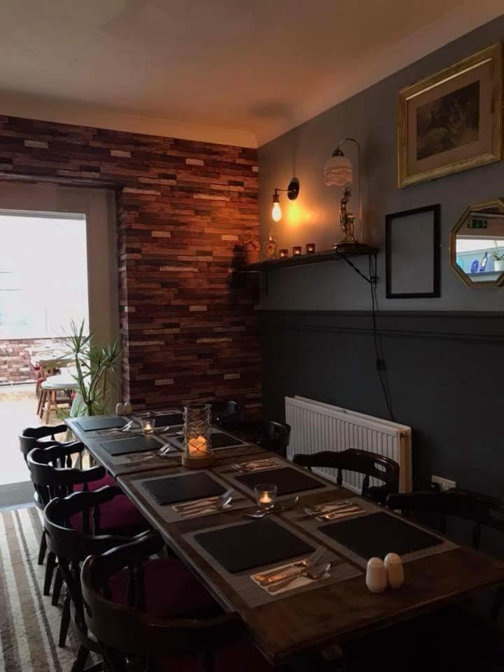 Stag & Pheasant Inn Carmel Екстериор снимка